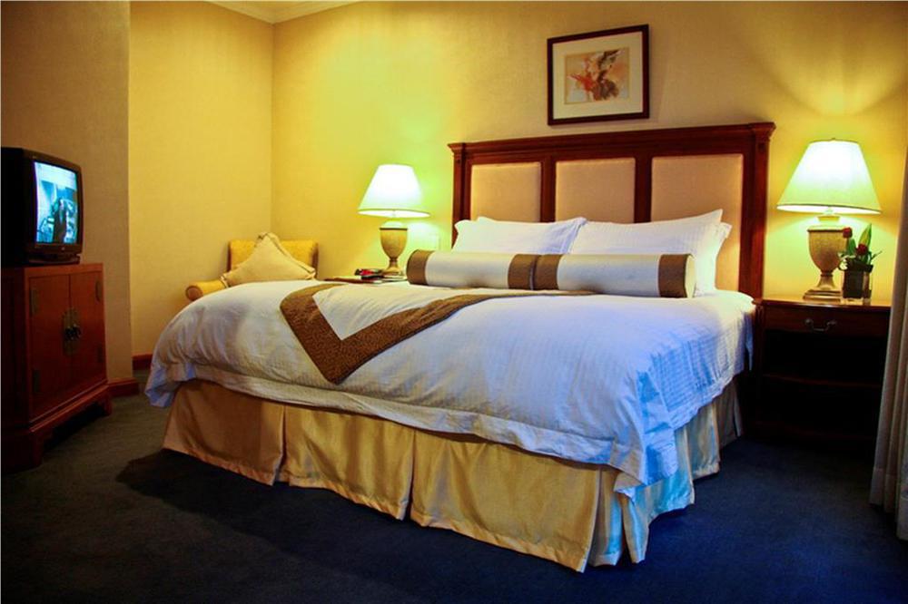 Discovery Suites Manila, Philippines Pasig City Pokoj fotografie